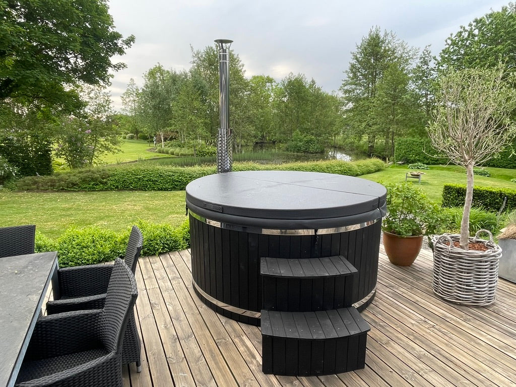 Vildmarksbad Standard - rundt med integreret ovn