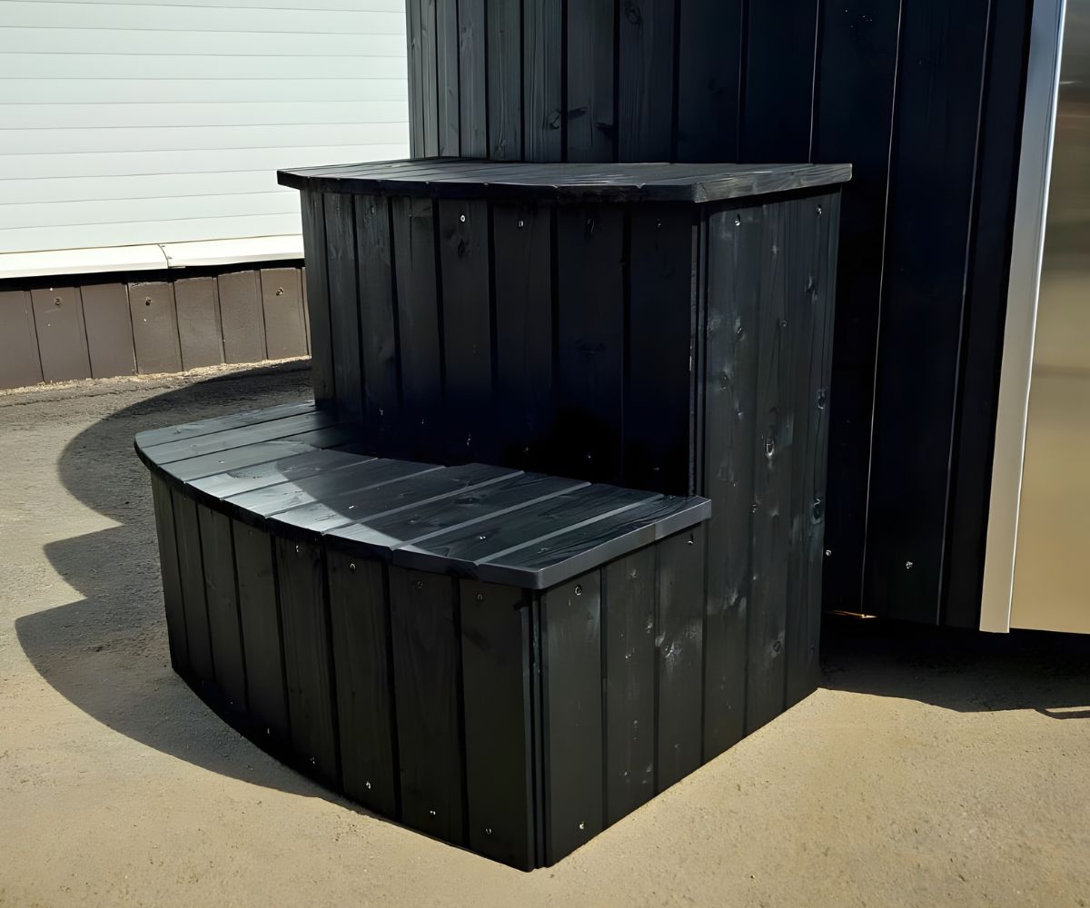 Vildmarksbad Standard - rundt med integreret ovn